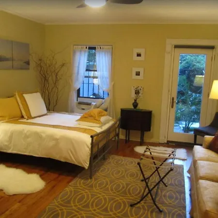 Fully Furnished Entire Floor Apartment In Historic Harlem